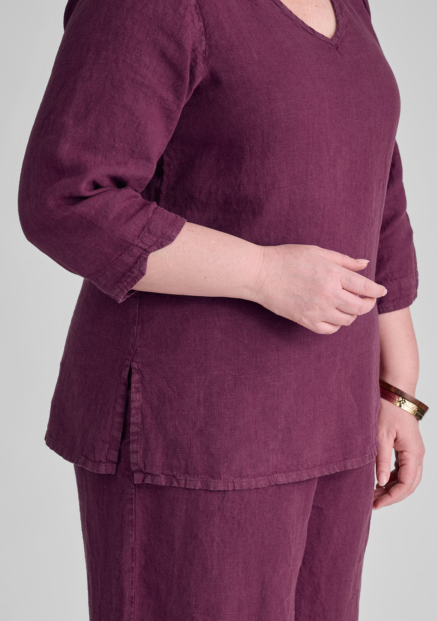 V Pullover - Linen Top