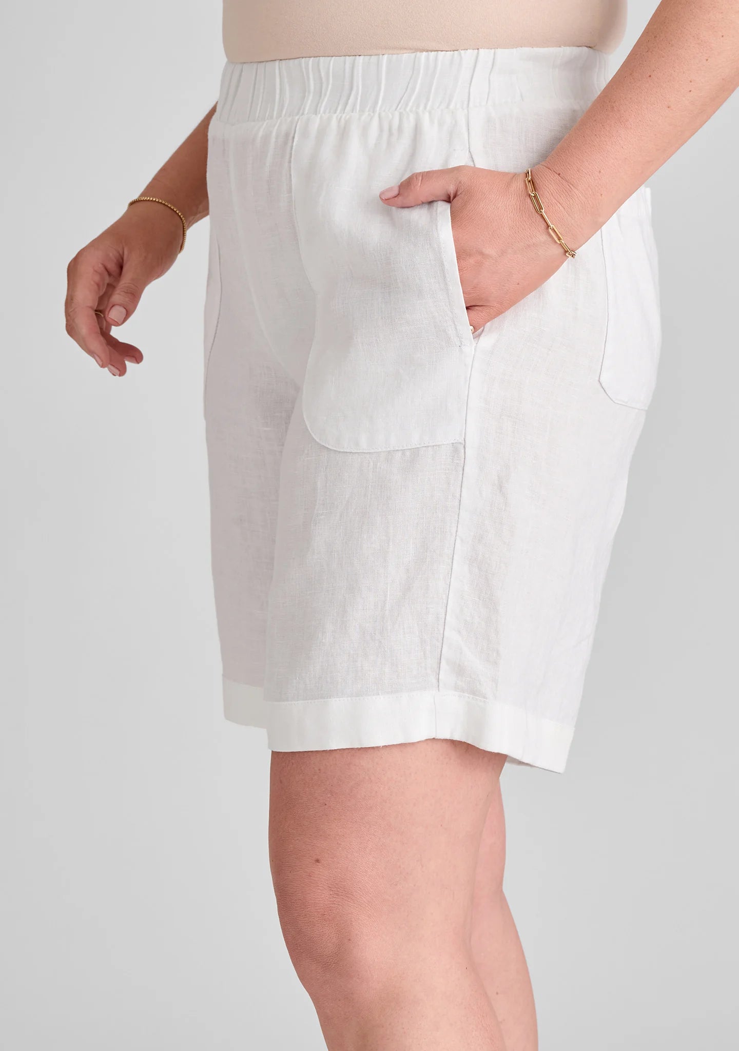 Shorty - Linen Shorts