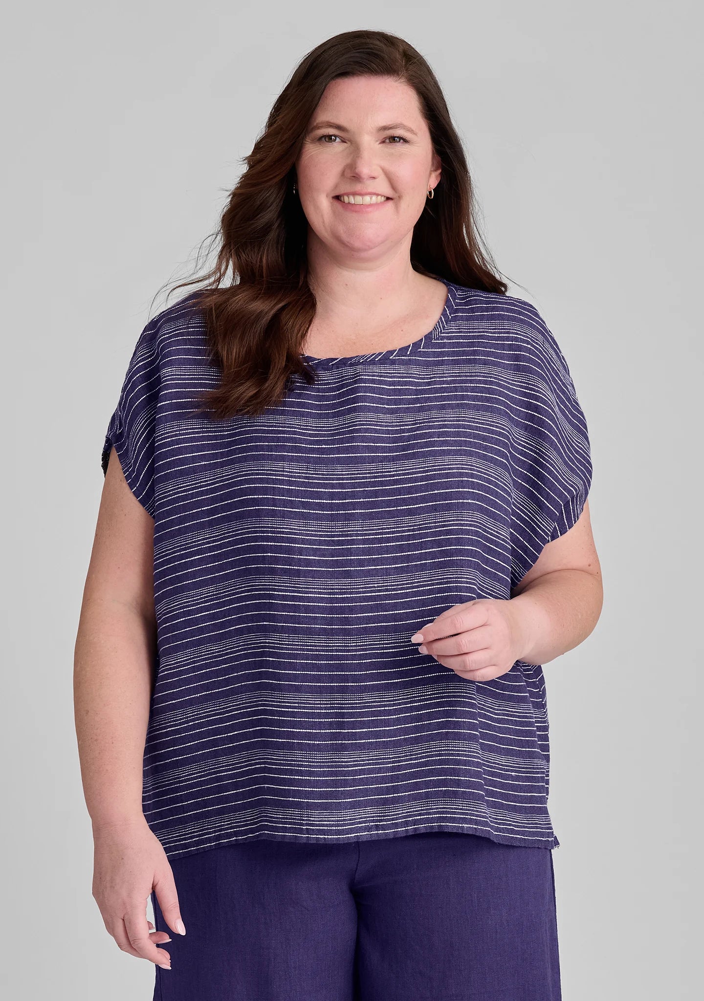 Mia Tee - Linen T Shirt - FINAL SALE