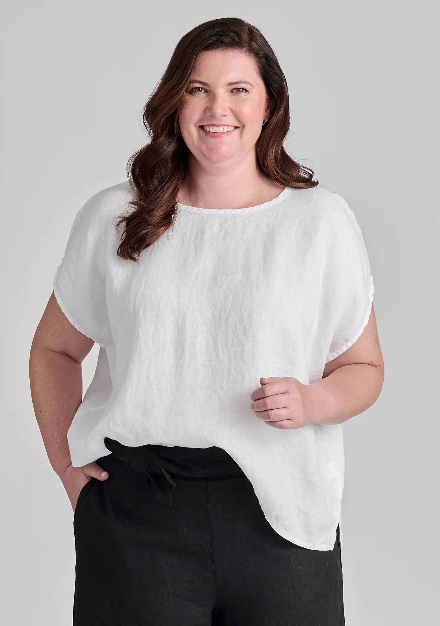 Mia Tee - Linen T Shirt - FINAL SALE