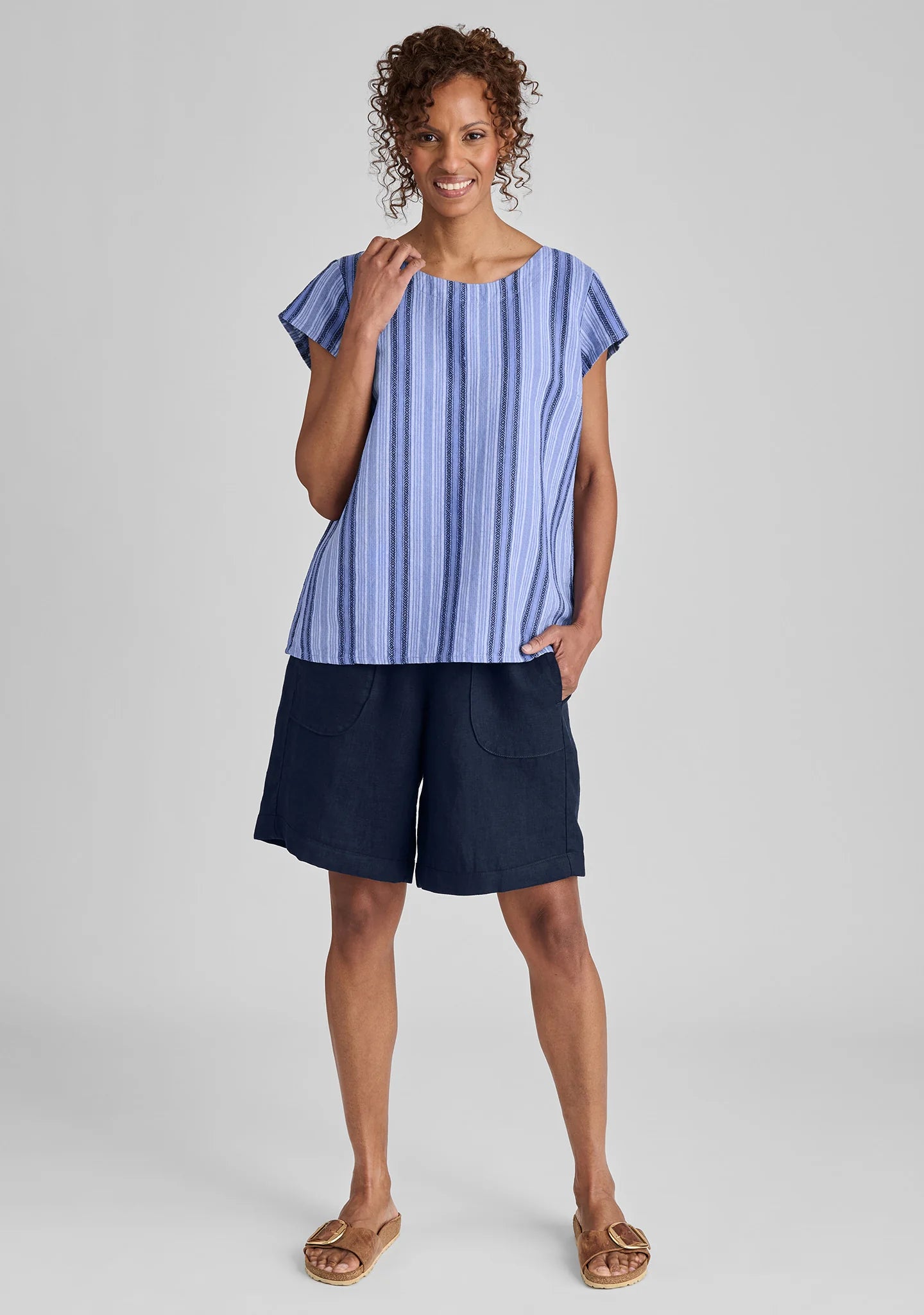 Shorty - Linen Shorts