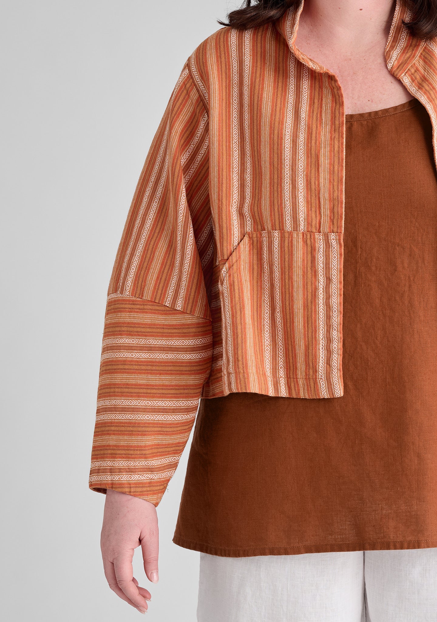 Seamly Jacket - Cropped Linen Jacket