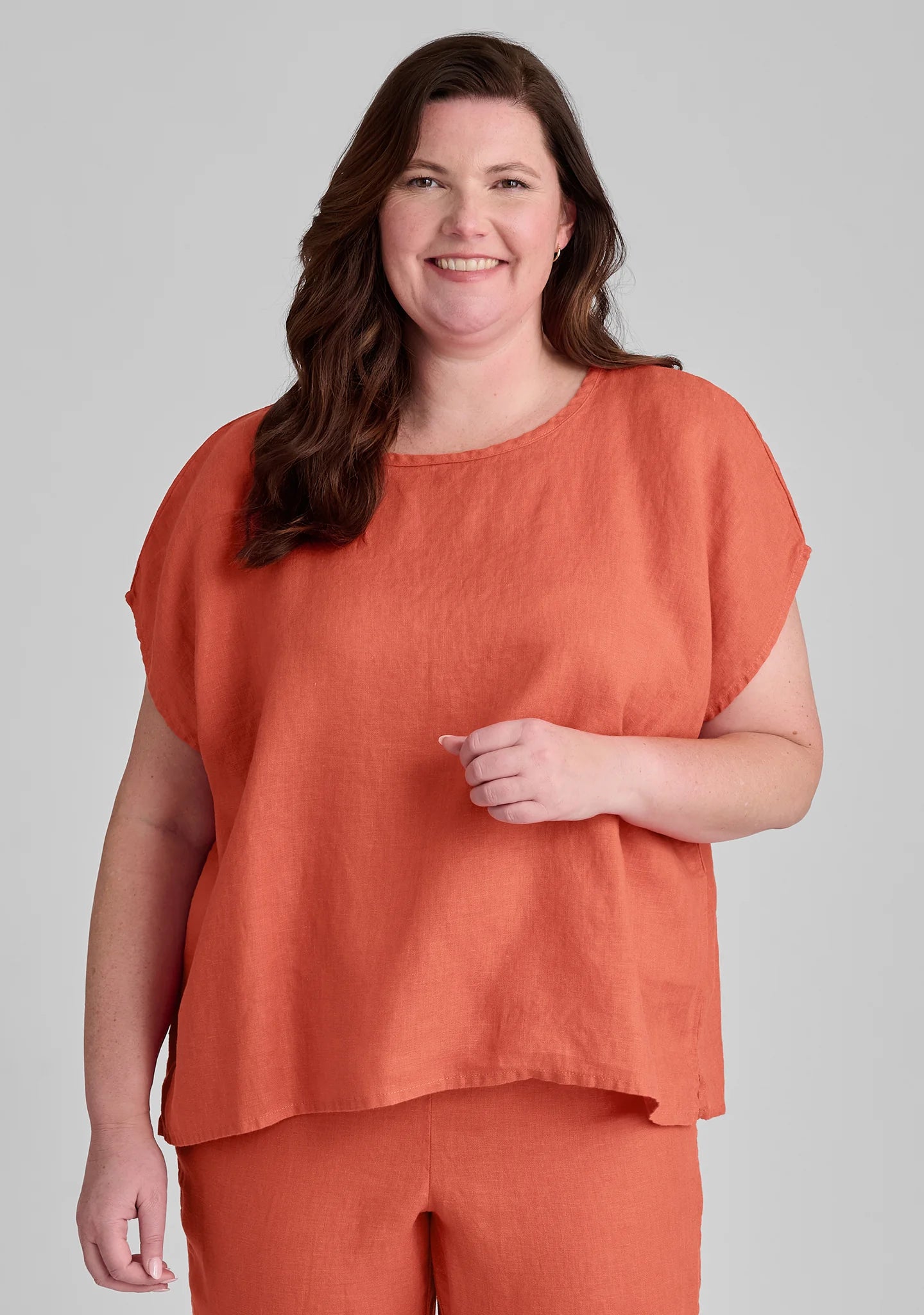 Mia Tee - Linen T Shirt - FINAL SALE